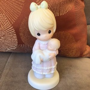 NIB-Precious Moments Special Delivery